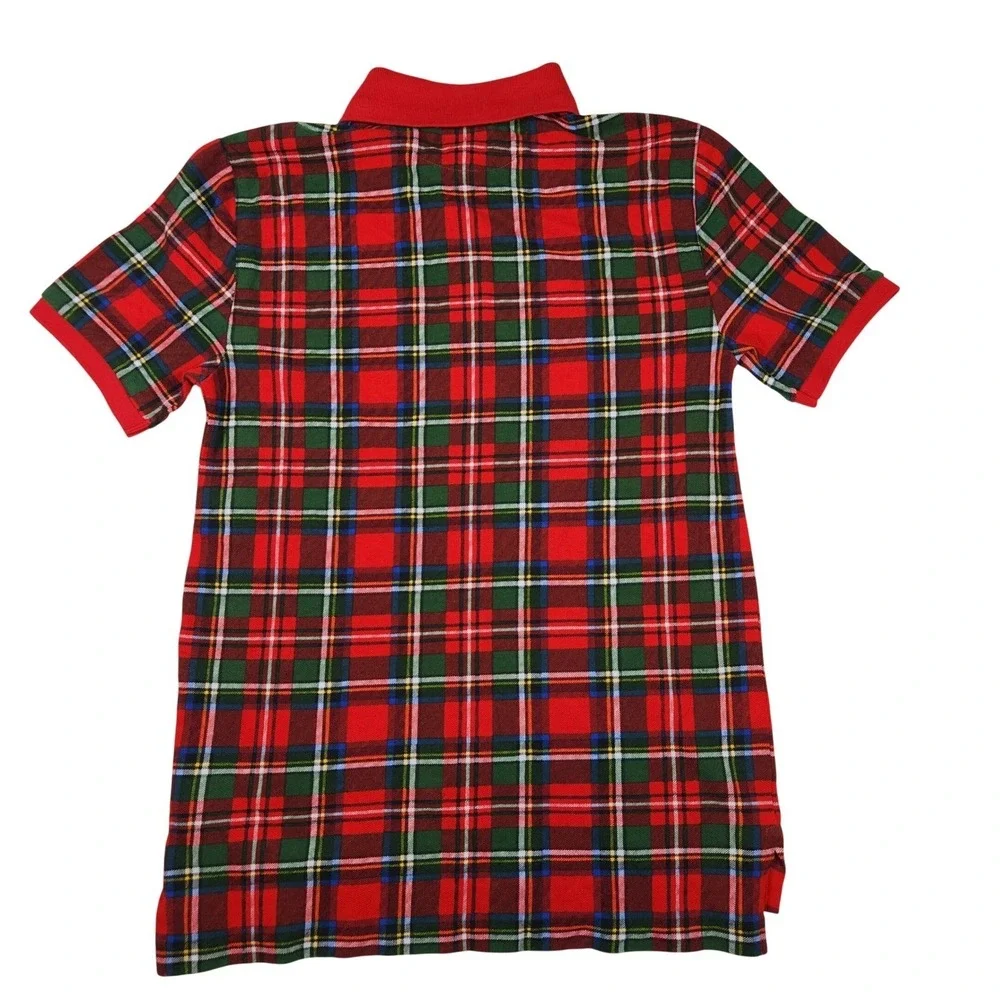 Polo Ralph Lauren accents preppy